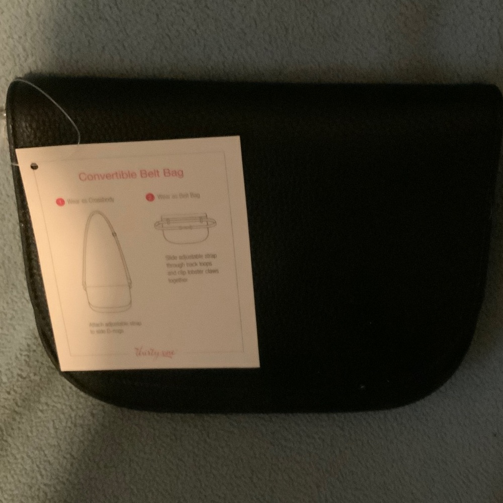 Versatile Black Convertible Belt Bag